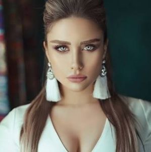 Meet your Posher, Anita